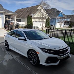 Meet your Posher, Brandon